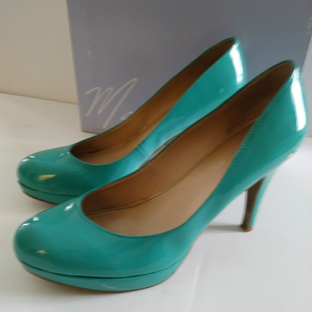 Marc Fisher Platform Pumps - Picture 8 of 8
